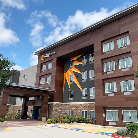 La Quinta Inn And Suites By Wyndham - Шерц Екстериор снимка