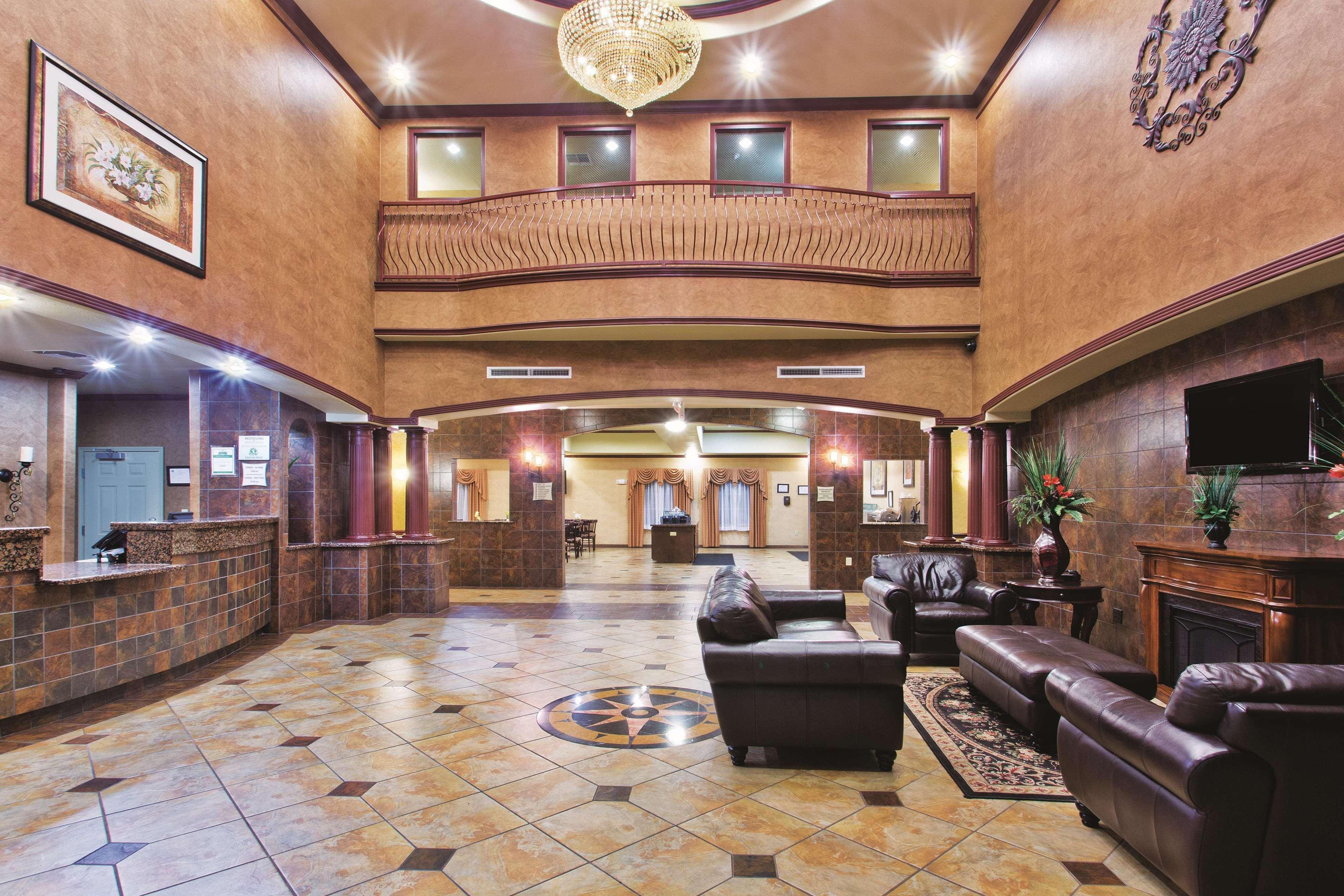 La Quinta Inn And Suites By Wyndham - Шерц Екстериор снимка