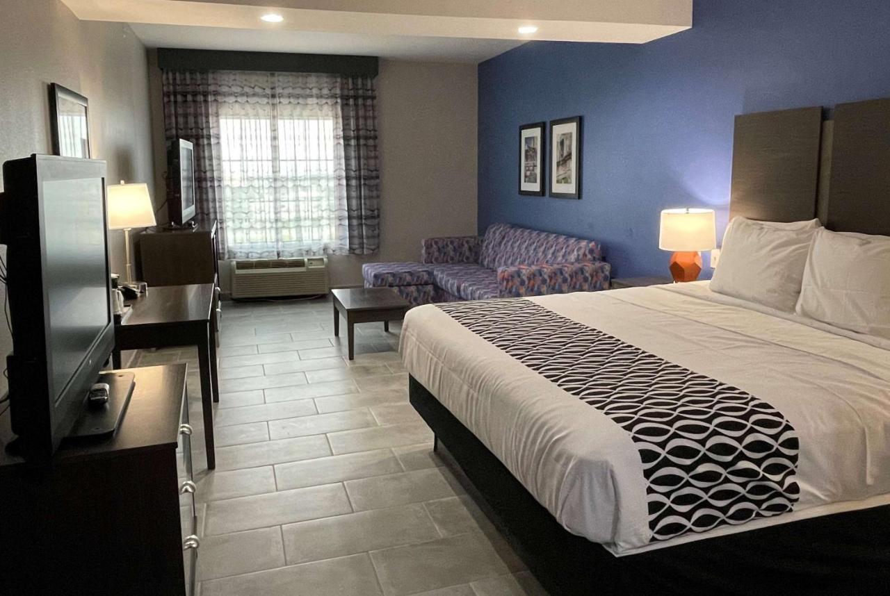 La Quinta Inn And Suites By Wyndham - Шерц Екстериор снимка